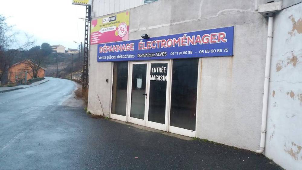 Devanture du magasin et atelier de Dominique Alves